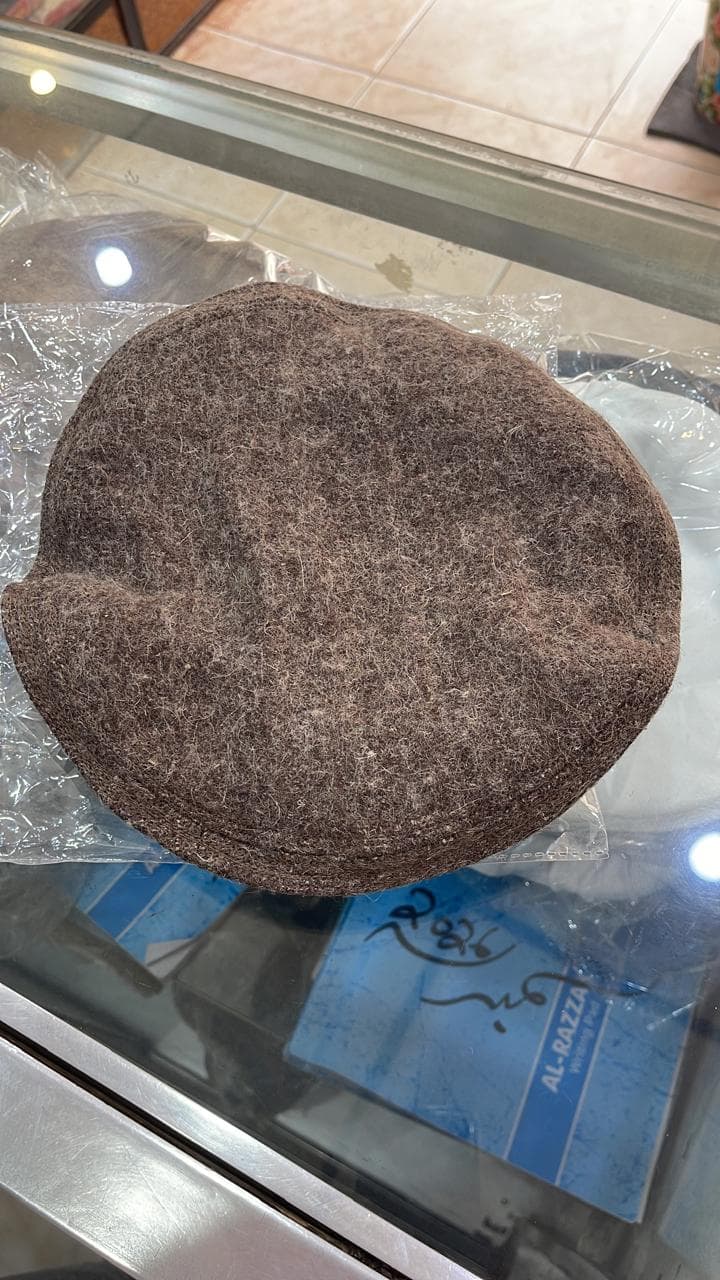 Brown wool felt topi