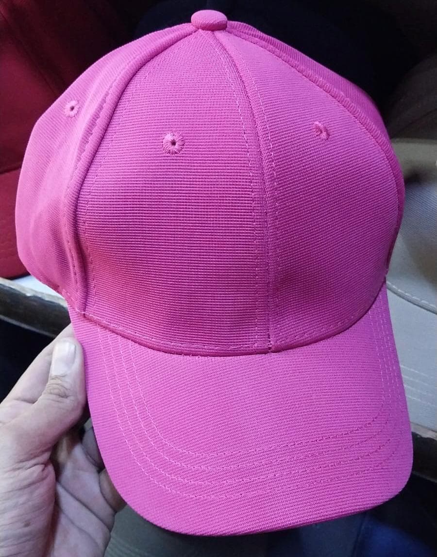 Plain caps held in bulk stock